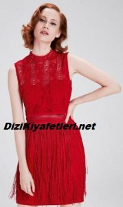 Cihan'ın giydiği Kırmızı Elbise