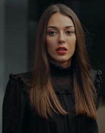 Alev Alev dizisi Rüya siyah elbise